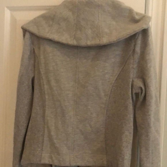 🇺🇸Loft Sweatshirt Jacket🛍 - Picture 4 of 5